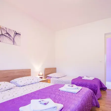 Apartmani Perkovic Gustirna Exterior photo