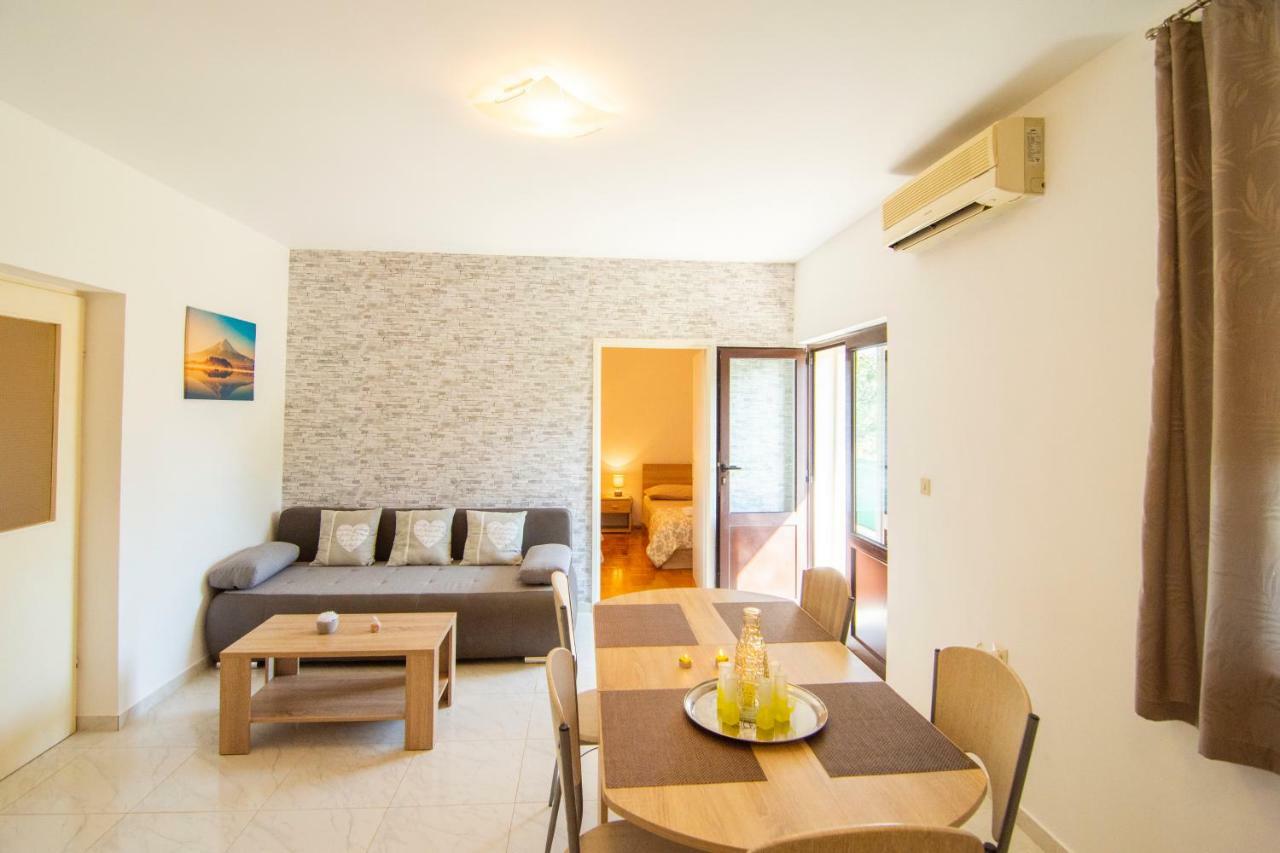 Perkovic Apartment *